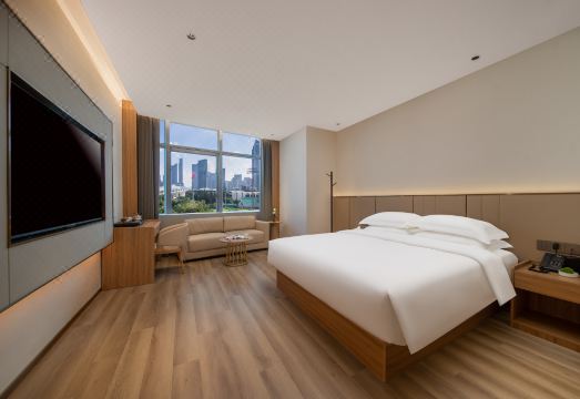 호텔 외관 및 로비 전경