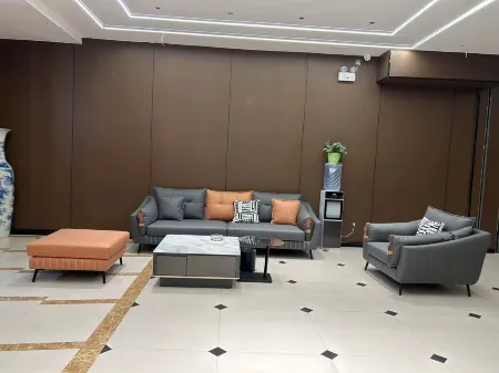 Wanrong Dingsheng Business Hotel