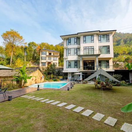 Tonglu Lijia No. 22 Swimming Pool Boutique Homestay (OMG Heartbeat Paradise) Отели рядом с достопримечательностью «Eshanxiang Cultural Center»