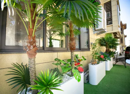 Zhoushan Zhujiajian Rocky Blue Wave Hotel