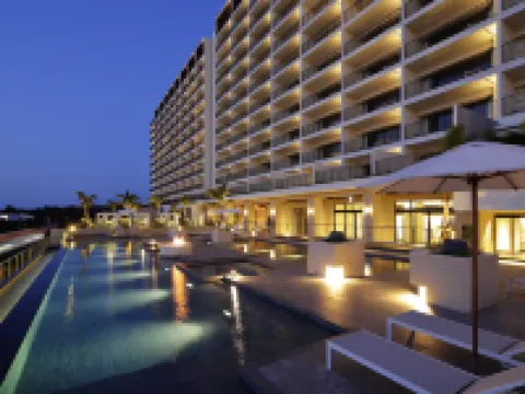 ฮิโยริโอเชียนรีสอร์ทโอกินาวา โรงแรมในออนนะ