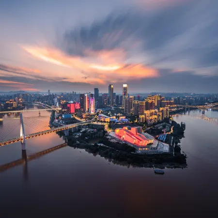 Pu Su River View Hotel (Guanyinqiao North Bin Road, Chongqing) Отели рядом с достопримечательностью «Chongqing Stillwell Museum»