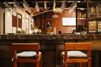 Auckland City Hotel - Bars