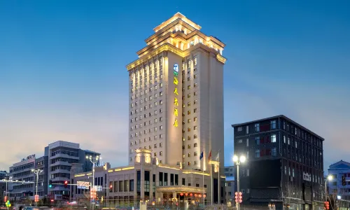 Grand Sky Hotel