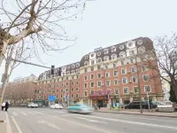 1896酒店（大連火車站俄羅斯風情街店） 鄰近大連·俄羅斯風情街的酒店