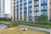 โรงแรมสโลว์วอล์ค (เซียชา อิมเพรสชั่น ซิตี้) โรงแรมใกล้วิทยาลัยวิศวกรรมซอฟต์แวร์มหาวิทยาลัยเทคโนโลยีอิเล็กทรอนิกส์หางโจว