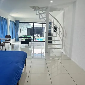 MonaLisa Paradise Pool Hotel