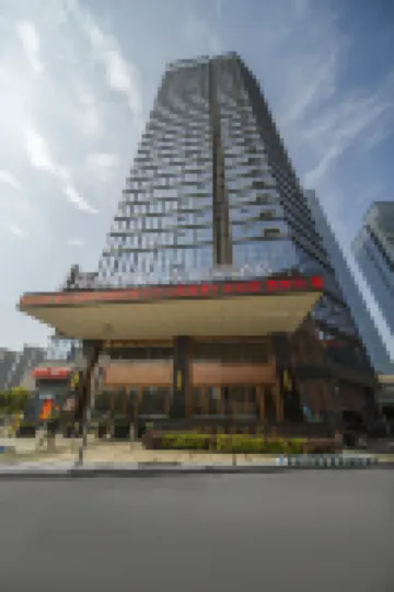 Ganzhou Xiangjiang International Hotel (Da Vinci Vientiane City Branch) Hotels near Chengshizhongyang Park