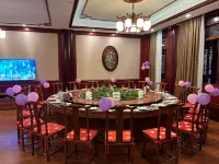 โรงแรมฉีซิงหยวน - พร้อมอาหารเช้า