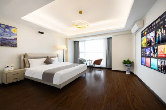 Sunshine Select Homestay (Color TV Tower Night Market)