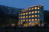Hygg247e Resort Các khách sạn gần Xietiangong (Southwest to Boluo Mapizhen Tangweicun Health Service Station)