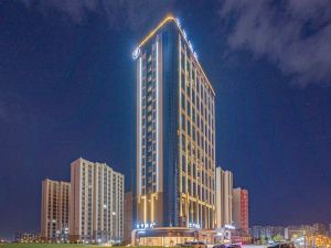 Ji Hotel (Urumqi Exhibition Center Wuyue Plaza)