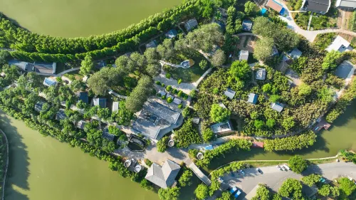 Yushangyuan Resort Hotels in Puyang