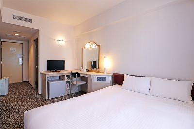 スーペリアダブル(リニューアル)禁煙 チサン ホテル 横浜伊勢佐木町の写真