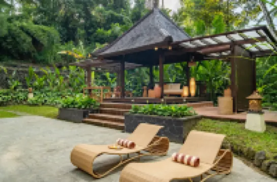 Semana Residences by Cove Hotels in der Nähe von Jual janur P.iluh