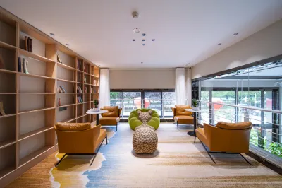 Yiting Yujian Hotel (Guiyang Century City Olympic Sports Center Branch)