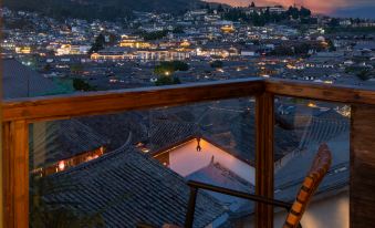 Lijiang Yinjian Inn
