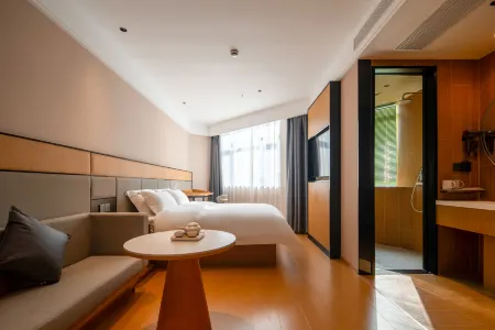 U-FREE HOTEL Отели рядом с достопримечательностью «Anhui Normal University Qijiang College (Wenjin Campus)»