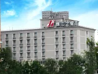Jinjiang Inn (Zhengzhou Railway Station Erqi Square Metro Station) Hotel in zona Zhengzhou Passenger Transport Segment