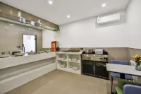 Lanbo Hotel Hotel di Qian Gorlos