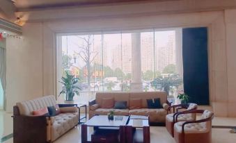 Raozhou Hotel
