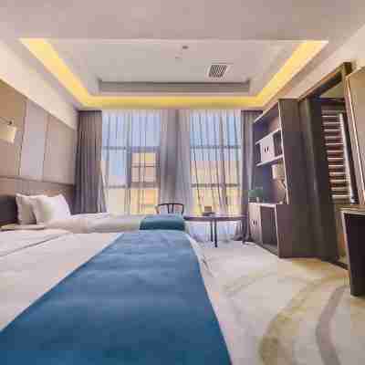 曲靖九龍温泉假日酒店 Rooms