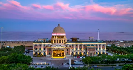 Qing Dao BuKe  K   Hotel Отели рядом с достопримечательностью «Ocean University of China Laoshan Campus»