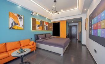 Roentgen Art Film Homestay Hotel