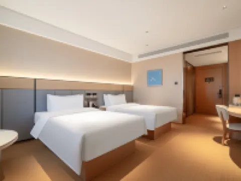 JI Hotel (Zibo Huantai Xinyu Building, Yanhe Road) Hotel di Huantai