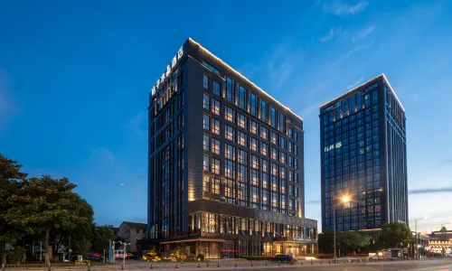 Crystal Orange Hotel Jiangyin BaBaiBan