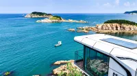 Banyuewan No. 6 Cliff Capsule Homestay - 워터파크