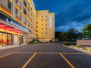 Lavande Hotel (Jin Kongque Street, Mang City)