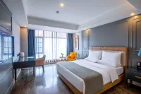 LanOuShangPin Hotel (Renhuai Power Supply Bureau Office Building)