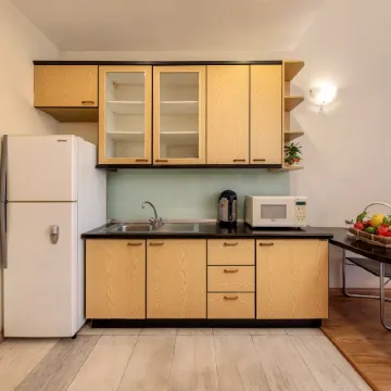 Oriental Palace Apartments Hanoi Отели рядом с достопримечательностью «Тайхо»