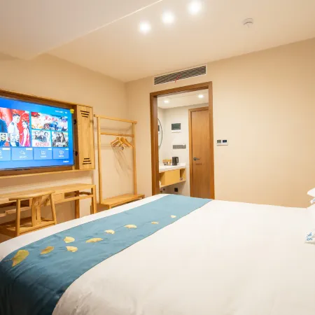 Xuli Hotel
