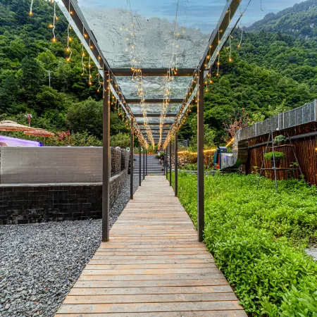 Lanyuexi Hotel