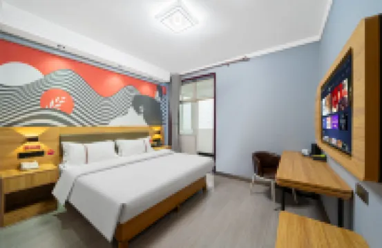 Junyi Chain Hotel (Wenxian Bus Station)