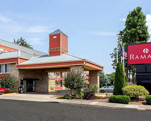 Ramada by Wyndham Portland Hoteles cerca de Parque Mount Tabor
