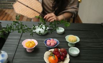 Xixia Xiaozhu Boutique Hote(Xihu Duanqiao shop))