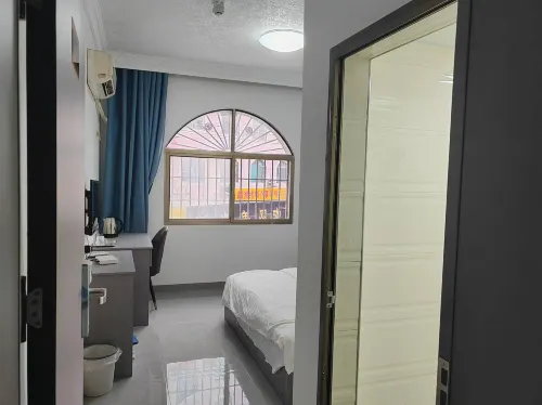Ocean Hotel, Louxing District, Loudi City