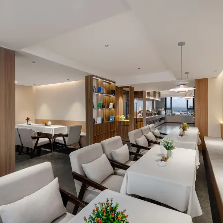 Ezzi Hotel (Shaanxi District Government Store, Sanmenxia