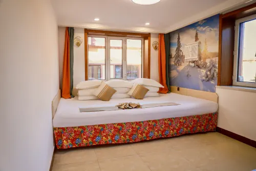 雪鄉·雲龍度假美宿（雪韻大街童話世界店）