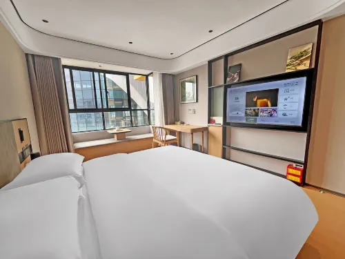Shankee Tea Style Hotel (Xinyang Gushi Linli Guangchang)