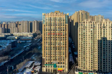 Changji Xiyue Lihua Hotel Отели рядом с достопримечательностью «Changji Dinosaur Museum»