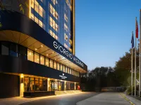 The GiorgioMorandi Hotels (Jinan Quancheng Plaza Commercial Area Daming Lake) Hotels near Black Tiger Spring