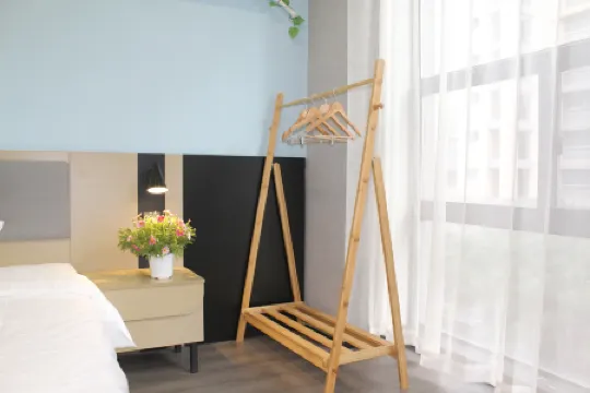 Thank U Hotel (Nanjing Sun Yat-sen Mausoleum Qilinmen Metro Station Branch