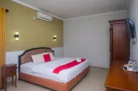 RedDoorz Plus near Adisucipto Airport 2