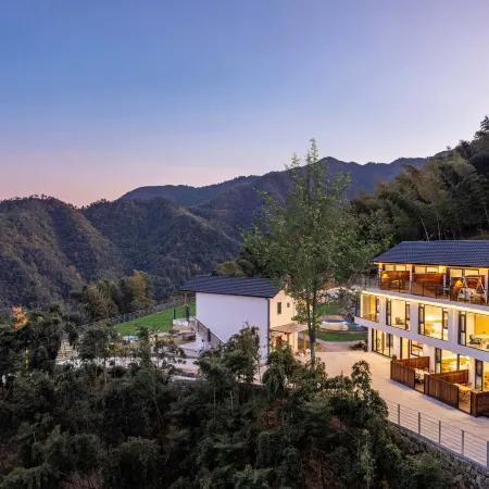 Tonglu Muye Xingchen Homestay Отели рядом с достопримечательностью «Eshanxiang Cultural Center»