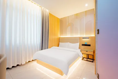 Jincheng Hotel Отели рядом с достопримечательностью «Wenchang College»