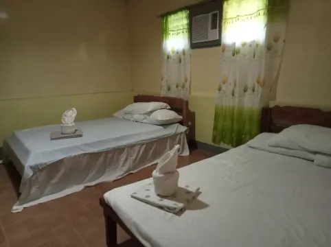 Basios Place Tourist Inn by RedDoorz